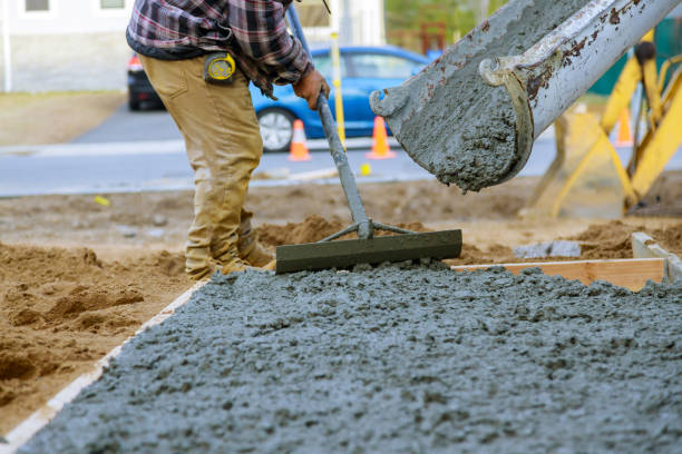 Best Concrete Slab Construction in Mcnary, AZ
